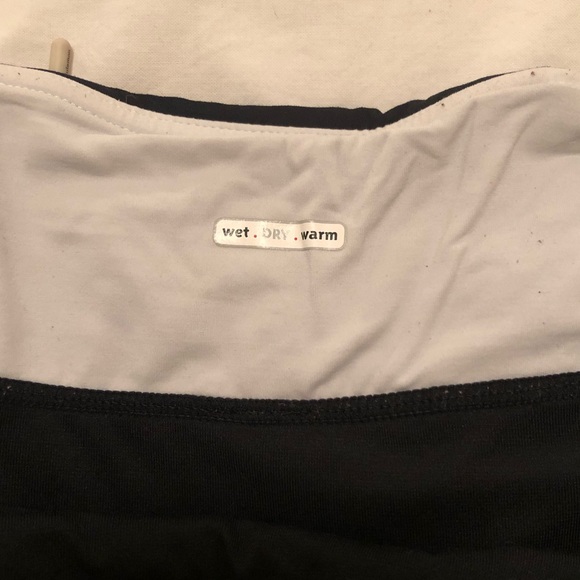 Lululemon shorts - Picture 3 of 5